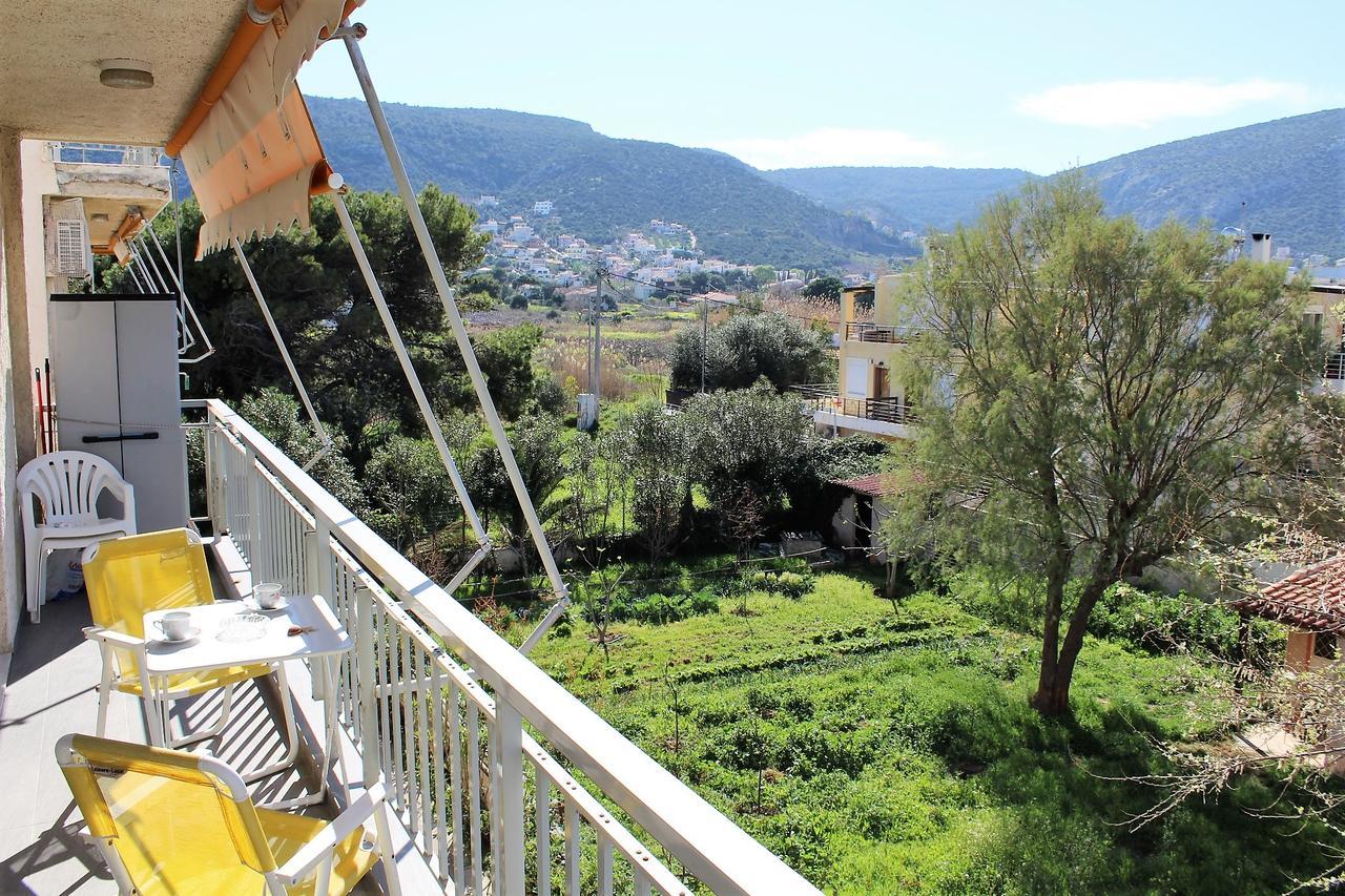 Apartment Sea View In Front Of The Beach Of Agia Marina Pórto Ráfti Exterior photo